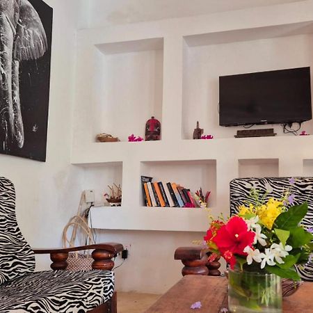 Moyo Apartment Pwani Mchangani Bagian luar foto